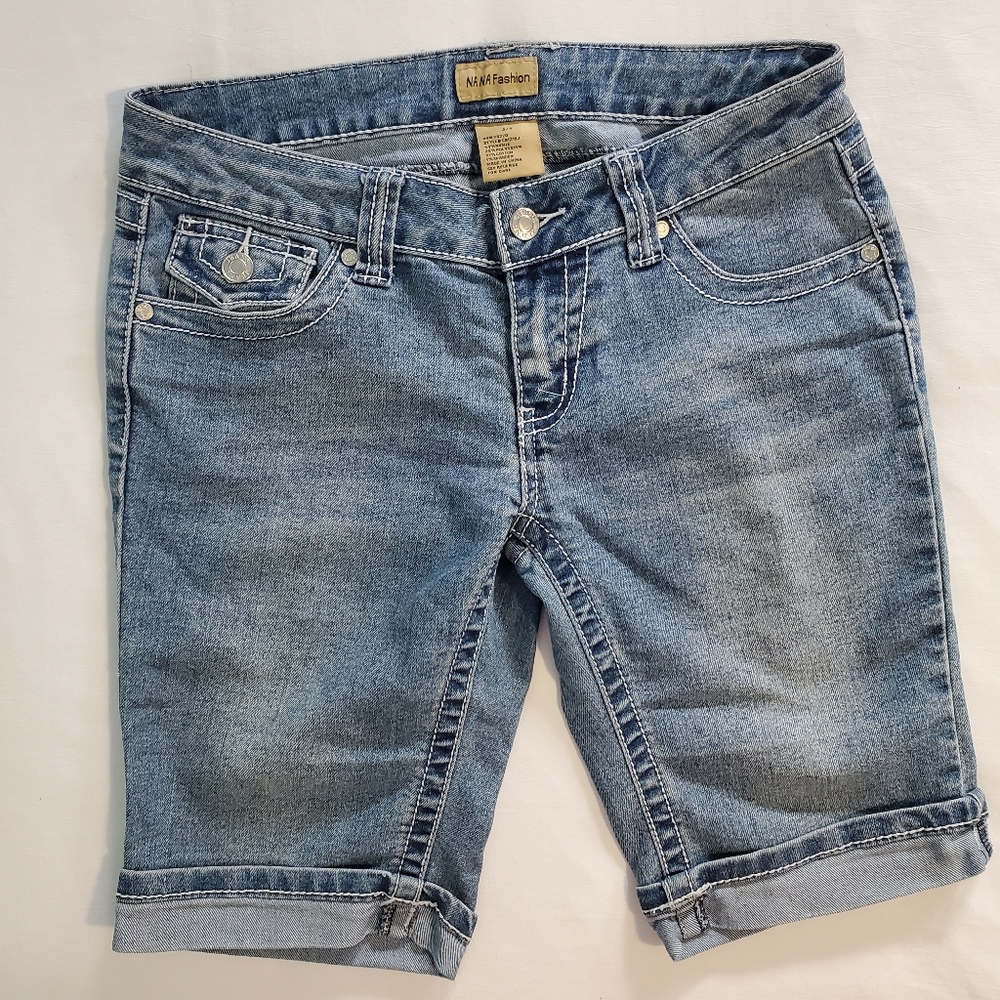 NaNa Cuffed Denim Shorts